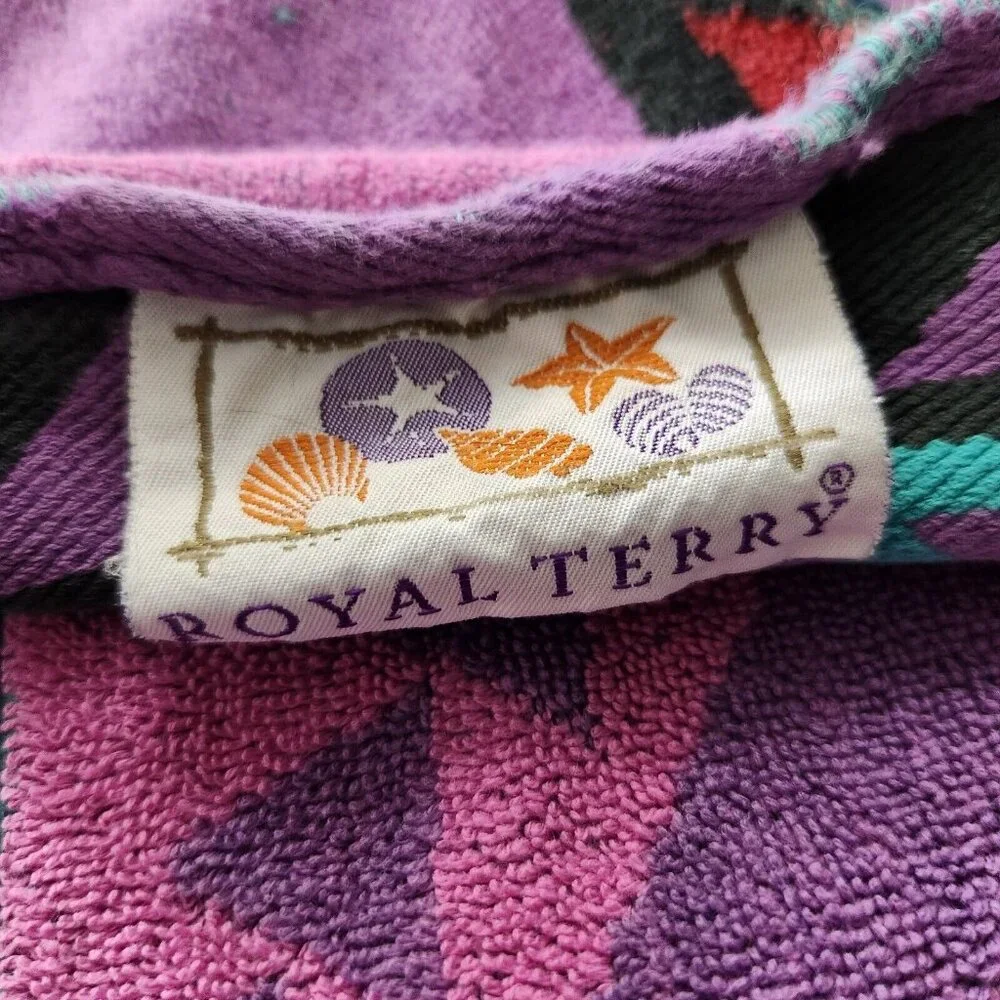 Vintage 80’s Royal Terry Beach Bath Towel Southwest Tribal Turquoise Teal